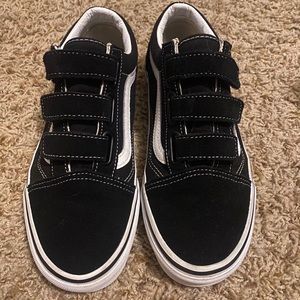 Velcro Van’s